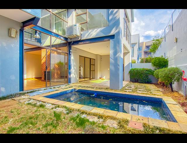 3 BEDROOM DUPLEX RENTED IN BRYANSTON